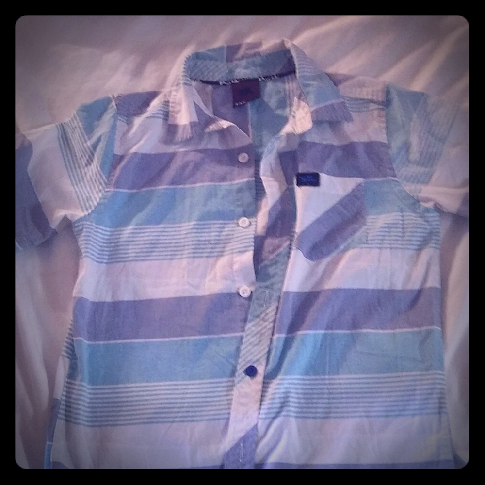 Hawk button up